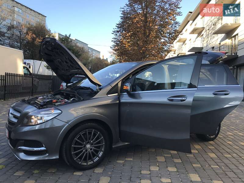 Хетчбек Mercedes-Benz B-Class 2015 в Тернополі
