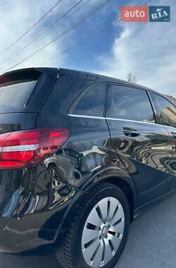 Хэтчбек Mercedes-Benz B-Class 2015 в Киеве