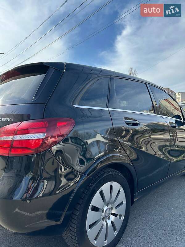 Хетчбек Mercedes-Benz B-Class 2015 в Києві