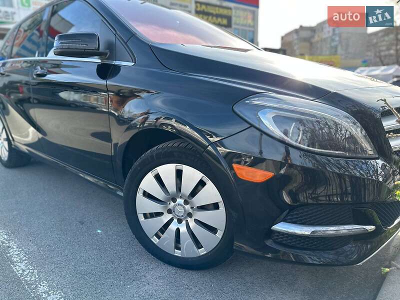 Хетчбек Mercedes-Benz B-Class 2015 в Києві