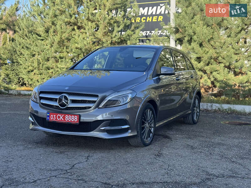 Mercedes-Benz B-Class 2016 Mercedes-Benz B-Class 2016
