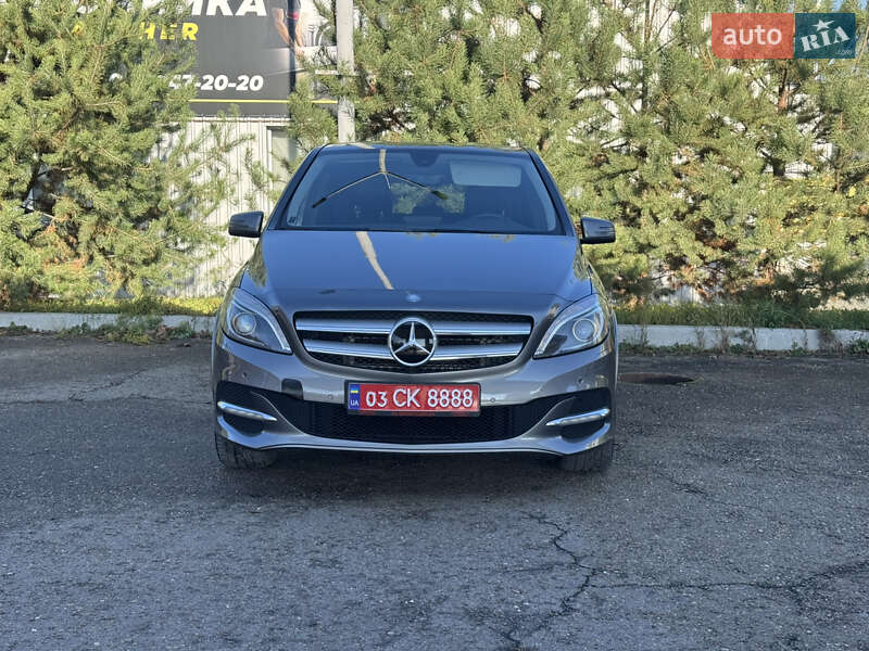 Хэтчбек Mercedes-Benz B-Class 2016 в Каменец-Подольском фото 2 Хэтчбек Mercedes-Benz B-Class 2016 в Каменец-Подольском