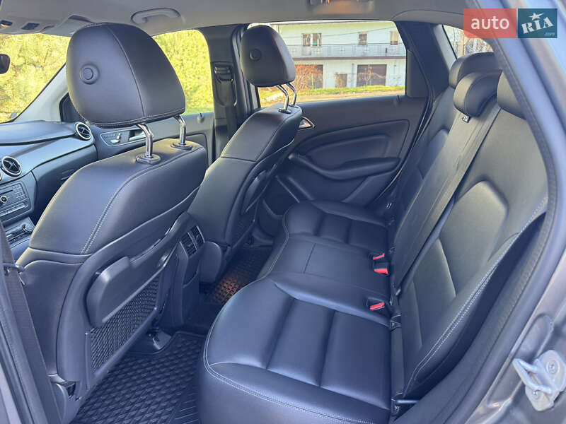Хэтчбек Mercedes-Benz B-Class 2016 в Каменец-Подольском фото 8 Хэтчбек Mercedes-Benz B-Class 2016 в Каменец-Подольском
