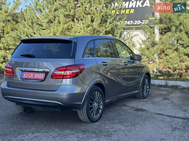 Хэтчбек Mercedes-Benz B-Class 2016 в Каменец-Подольском фото 4 Хэтчбек Mercedes-Benz B-Class 2016 в Каменец-Подольском
