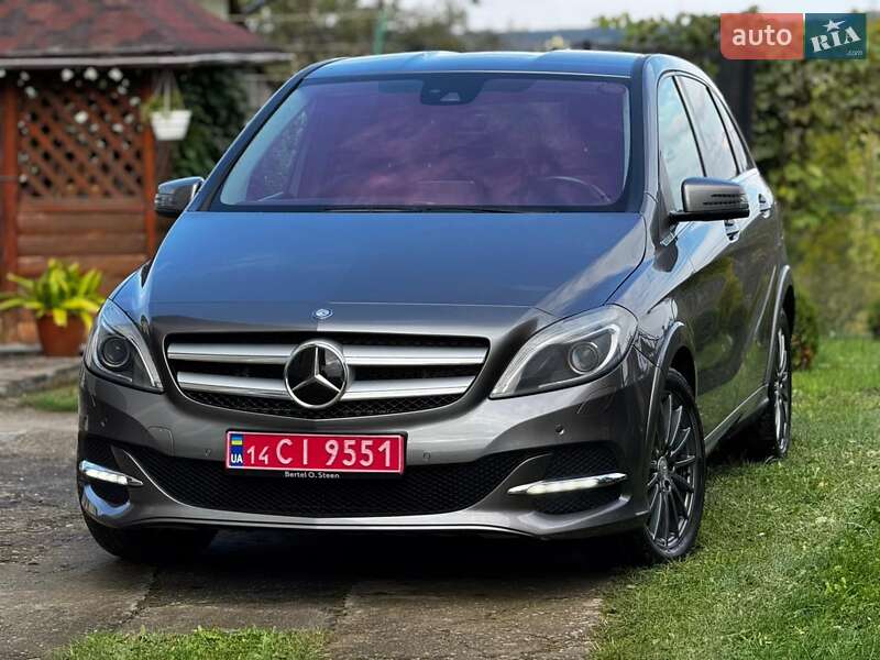 Хетчбек Mercedes-Benz B-Class 2016 в Дрогобичі