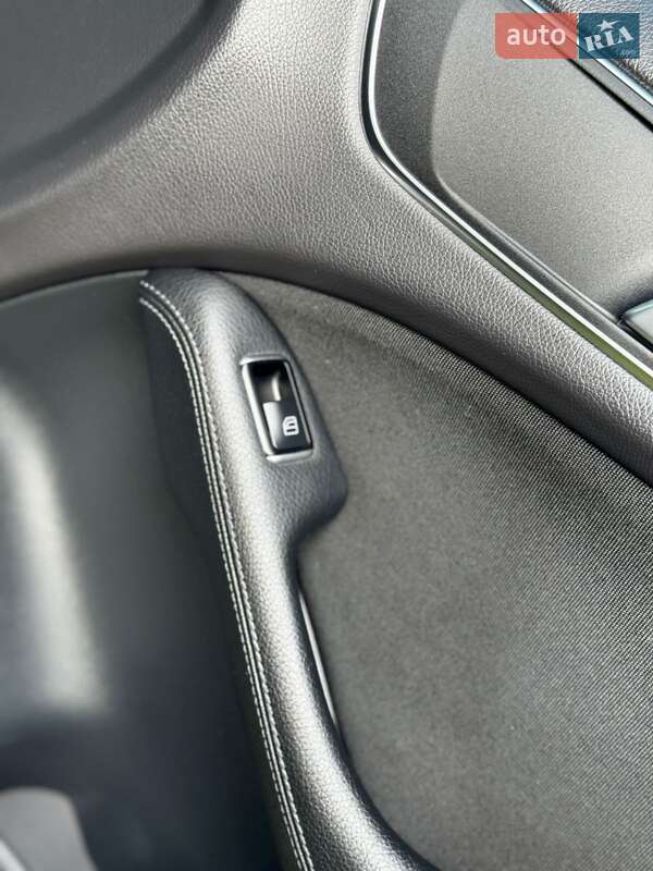 Хетчбек Mercedes-Benz B-Class 2016 в Дрогобичі