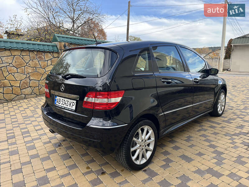 Хетчбек Mercedes-Benz B-Class 2005 в Могилів-Подільському фото 25 Хетчбек Mercedes-Benz B-Class 2005 в Могилів-Подільському