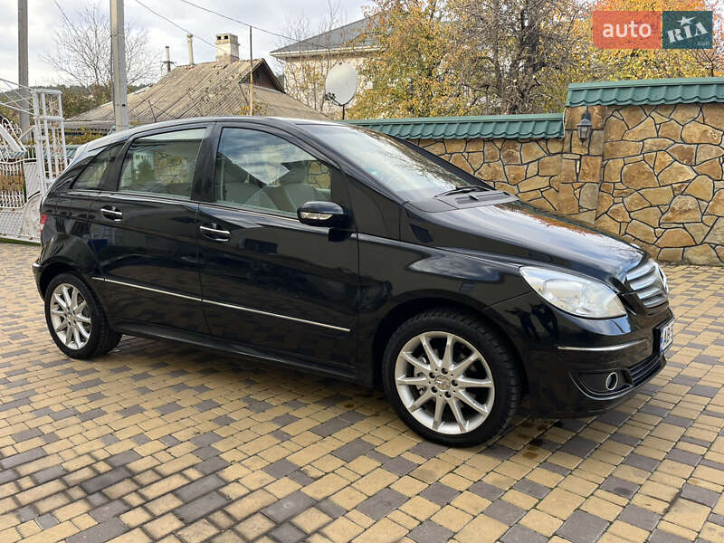 Хетчбек Mercedes-Benz B-Class 2005 в Могилів-Подільському фото 28 Хетчбек Mercedes-Benz B-Class 2005 в Могилів-Подільському