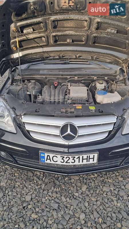 Хэтчбек Mercedes-Benz B-Class 2005 в Нововолынске фото 22 Хэтчбек Mercedes-Benz B-Class 2005 в Нововолынске