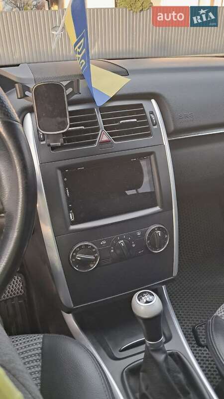 Хэтчбек Mercedes-Benz B-Class 2005 в Нововолынске фото 38 Хэтчбек Mercedes-Benz B-Class 2005 в Нововолынске