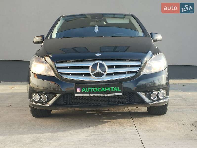 Хетчбек Mercedes-Benz B-Class 2014 в Києві фото 3 Хетчбек Mercedes-Benz B-Class 2014 в Києві