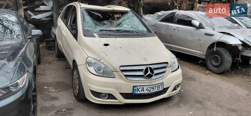 Хетчбек Mercedes-Benz B-Class 2008 в Києві фото Хетчбек Mercedes-Benz B-Class 2008 в Києві