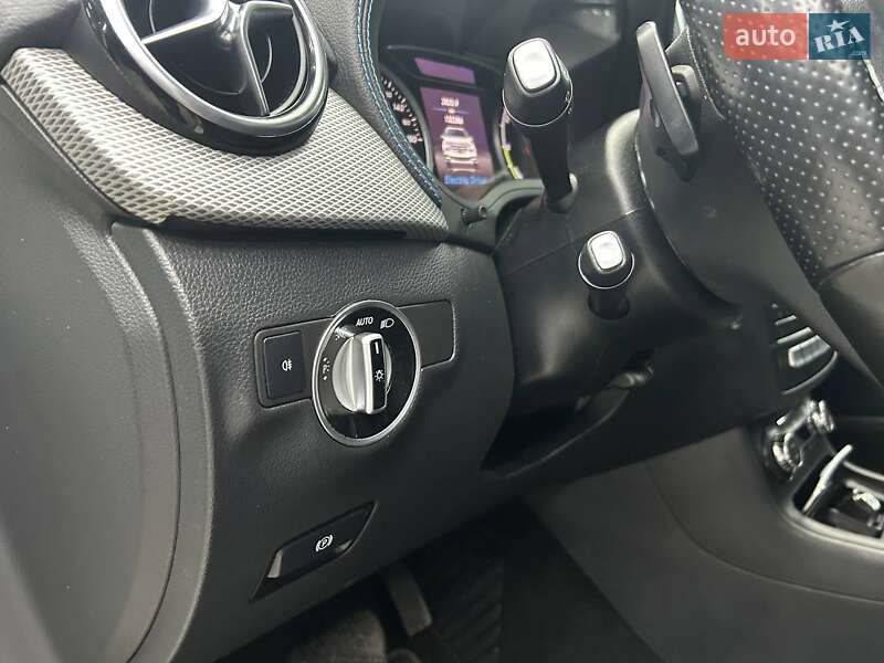 Хэтчбек Mercedes-Benz B-Class 2015 в Черновцах фото 8 Хэтчбек Mercedes-Benz B-Class 2015 в Черновцах