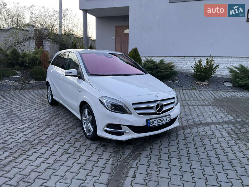 Хэтчбек Mercedes-Benz B-Class 2017 в Дрогобыче фото 19 Хэтчбек Mercedes-Benz B-Class 2017 в Дрогобыче