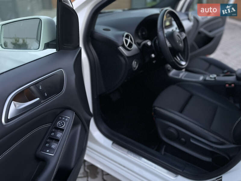 Хэтчбек Mercedes-Benz B-Class 2017 в Дрогобыче фото 38 Хэтчбек Mercedes-Benz B-Class 2017 в Дрогобыче