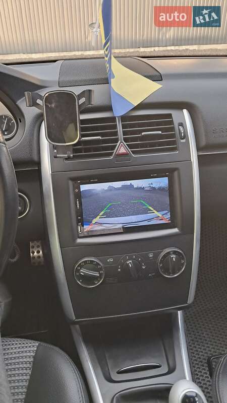 Хэтчбек Mercedes-Benz B-Class 2005 в Нововолынске