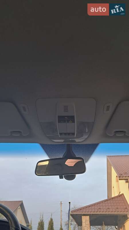 Хэтчбек Mercedes-Benz B-Class 2005 в Нововолынске