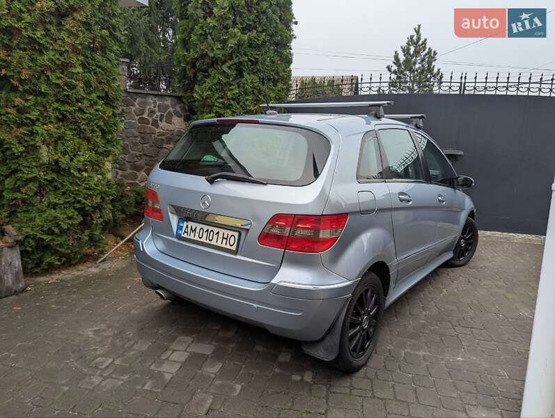 Хетчбек Mercedes-Benz B-Class 2008 в Житомирі фото 3 Хетчбек Mercedes-Benz B-Class 2008 в Житомирі