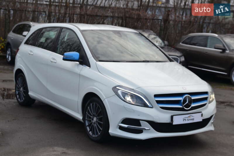 Хэтчбек Mercedes-Benz B-Class 2015 в Луцке