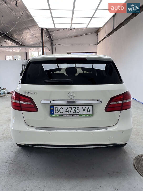 Хетчбек Mercedes-Benz B-Class 2017 в Львові