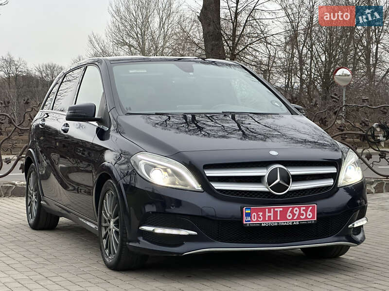 Хэтчбек Mercedes-Benz B-Class 2016 в Дрогобыче