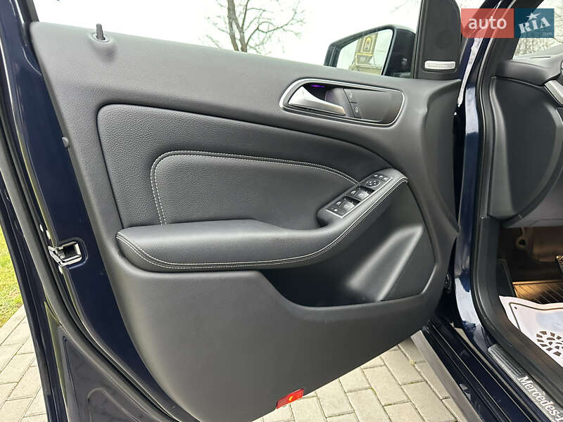 Хэтчбек Mercedes-Benz B-Class 2016 в Дрогобыче