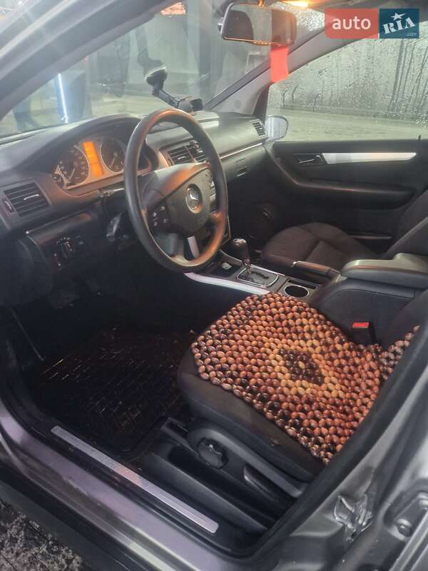 Хетчбек Mercedes-Benz B-Class 2007 в Тячеві фото 9 Хетчбек Mercedes-Benz B-Class 2007 в Тячеві