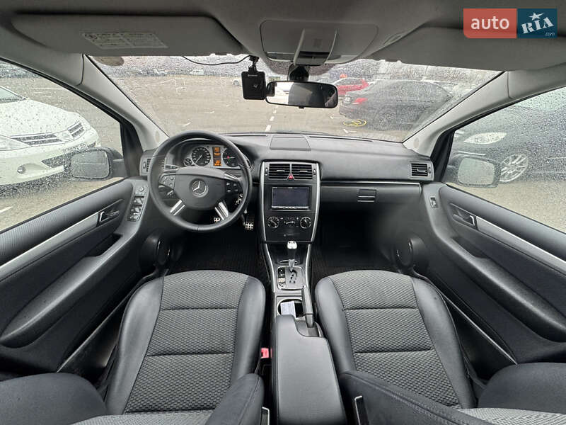 Хэтчбек Mercedes-Benz B-Class 2010 в Киеве фото 20 Хэтчбек Mercedes-Benz B-Class 2010 в Киеве