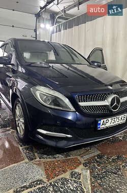 Хэтчбек Mercedes-Benz B-Class 2017 в Запорожье