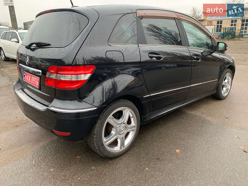 Хэтчбек Mercedes-Benz B-Class 2010 в Киеве