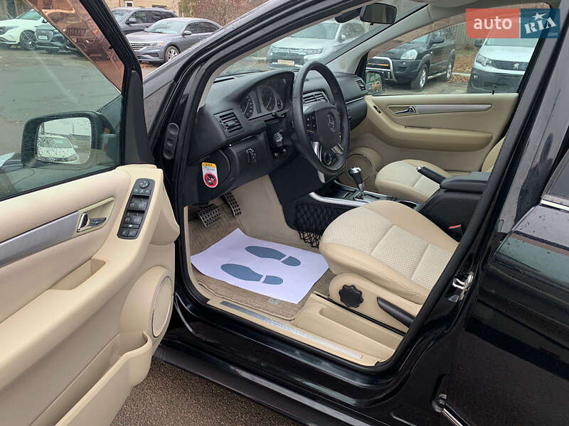 Хэтчбек Mercedes-Benz B-Class 2010 в Киеве