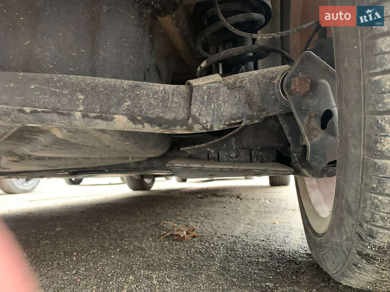 Хэтчбек Mercedes-Benz B-Class 2010 в Киеве