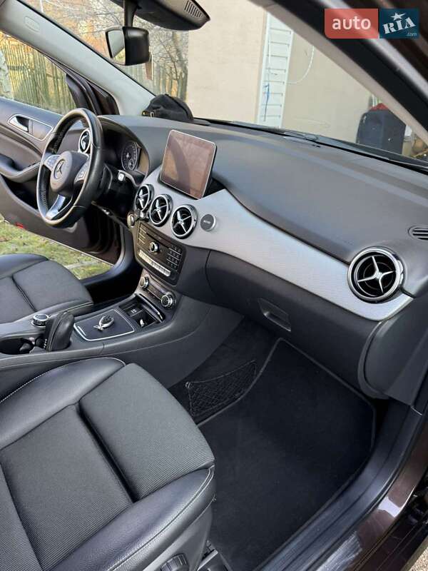 Хетчбек Mercedes-Benz B-Class 2018 в Дніпрі фото 13 Хетчбек Mercedes-Benz B-Class 2018 в Дніпрі