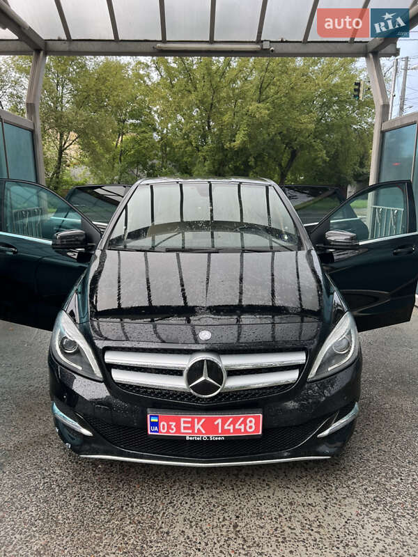 Хэтчбек Mercedes-Benz B-Class 2015 в Львове