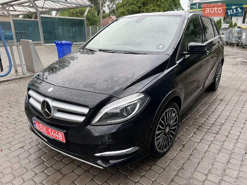 Хэтчбек Mercedes-Benz B-Class 2015 в Львове