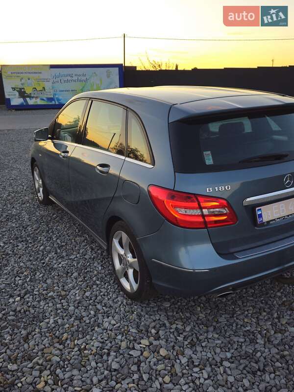 Хэтчбек Mercedes-Benz B-Class 2011 в Глыбокой фото 7 Хэтчбек Mercedes-Benz B-Class 2011 в Глыбокой
