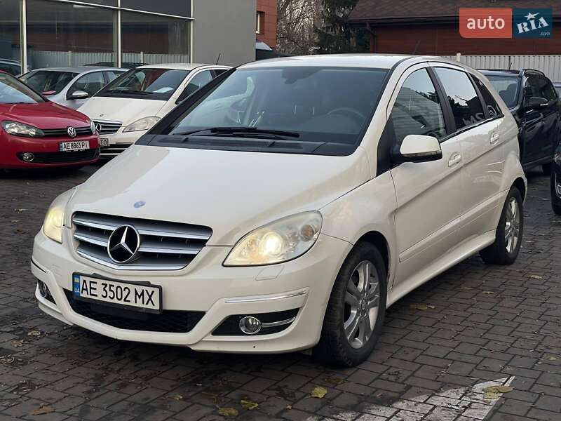 Хэтчбек Mercedes-Benz B-Class 2011 в Днепре