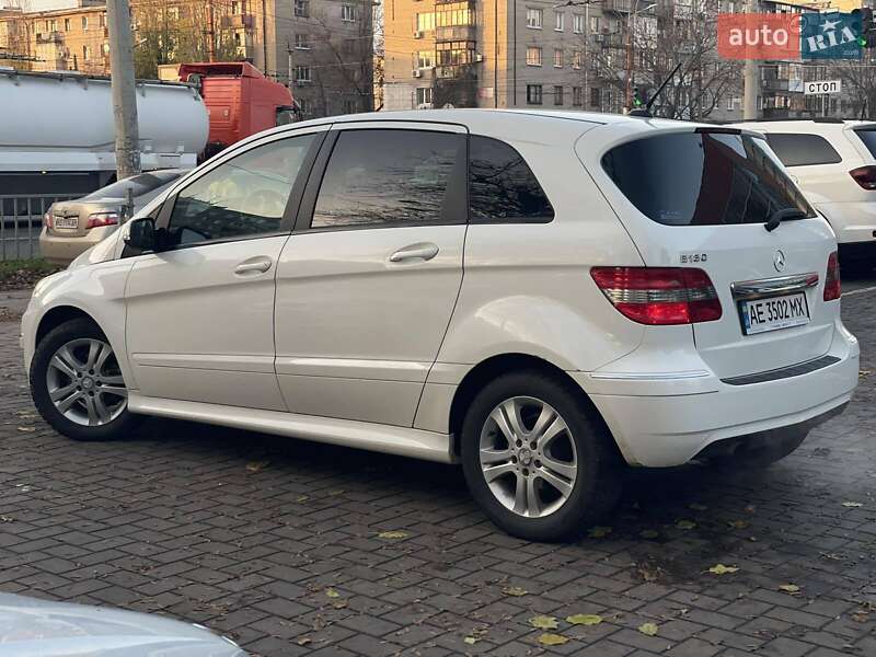 Хэтчбек Mercedes-Benz B-Class 2011 в Днепре