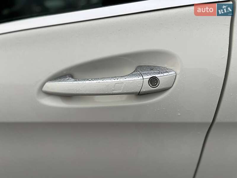 Хетчбек Mercedes-Benz B-Class 2015 в Львові