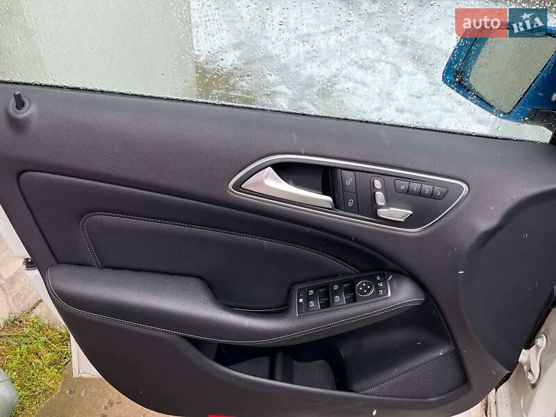 Хетчбек Mercedes-Benz B-Class 2015 в Львові