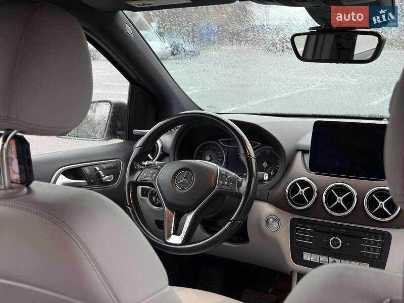 Хэтчбек Mercedes-Benz B-Class 2016 в Житомире фото 11 Хэтчбек Mercedes-Benz B-Class 2016 в Житомире
