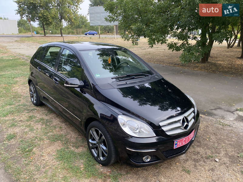 Хэтчбек Mercedes-Benz B-Class 2009 в Первомайске фото 29 Хэтчбек Mercedes-Benz B-Class 2009 в Первомайске