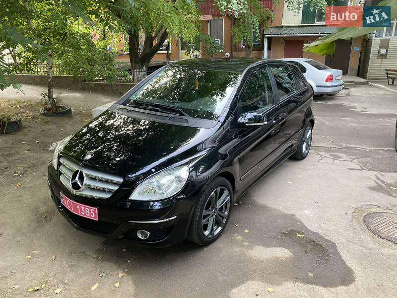 Хэтчбек Mercedes-Benz B-Class 2009 в Первомайске фото 39 Хэтчбек Mercedes-Benz B-Class 2009 в Первомайске