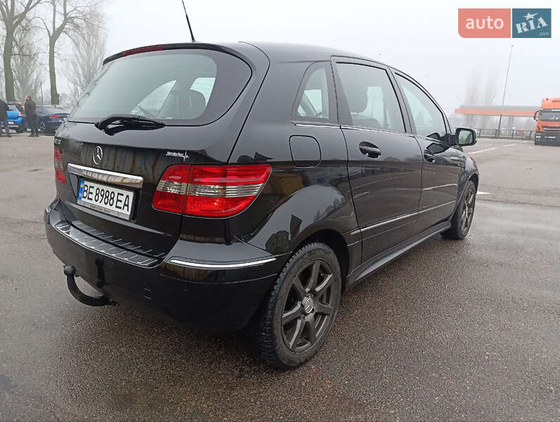 Хэтчбек Mercedes-Benz B-Class 2009 в Первомайске фото 47 Хэтчбек Mercedes-Benz B-Class 2009 в Первомайске