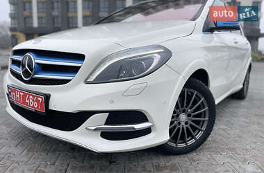 Хетчбек Mercedes-Benz B-Class 2015 в Кропивницькому