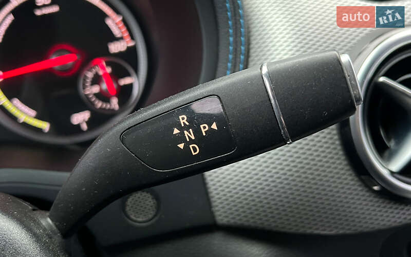 Хэтчбек Mercedes-Benz B-Class 2015 в Львове