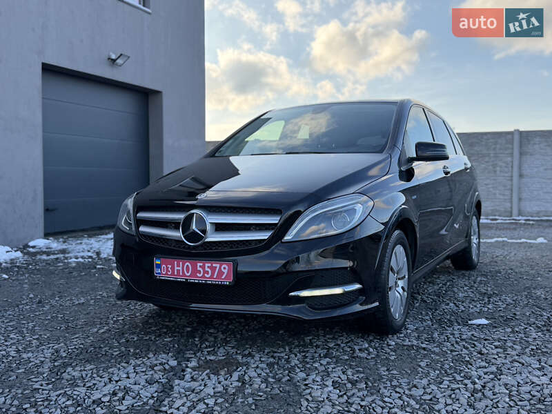 Mercedes-Benz B-Class 2017