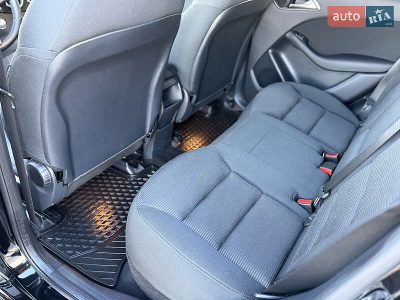 Хэтчбек Mercedes-Benz B-Class 2017 в Ровно фото 24 Хэтчбек Mercedes-Benz B-Class 2017 в Ровно