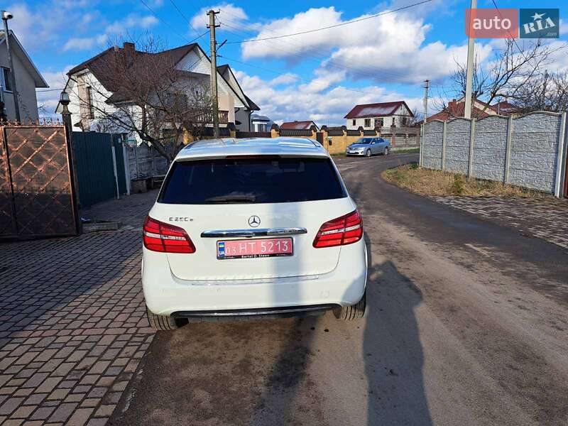 Хетчбек Mercedes-Benz B-Class 2016 в Рівному