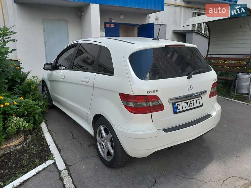 Хэтчбек Mercedes-Benz B-Class 2010 в Кременчуге